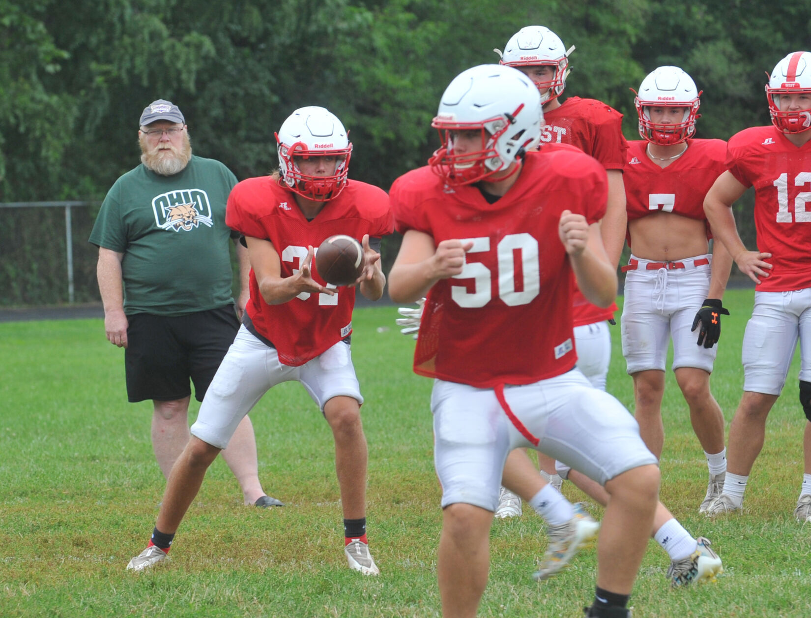 081522-qc-spt-west fb practice-178